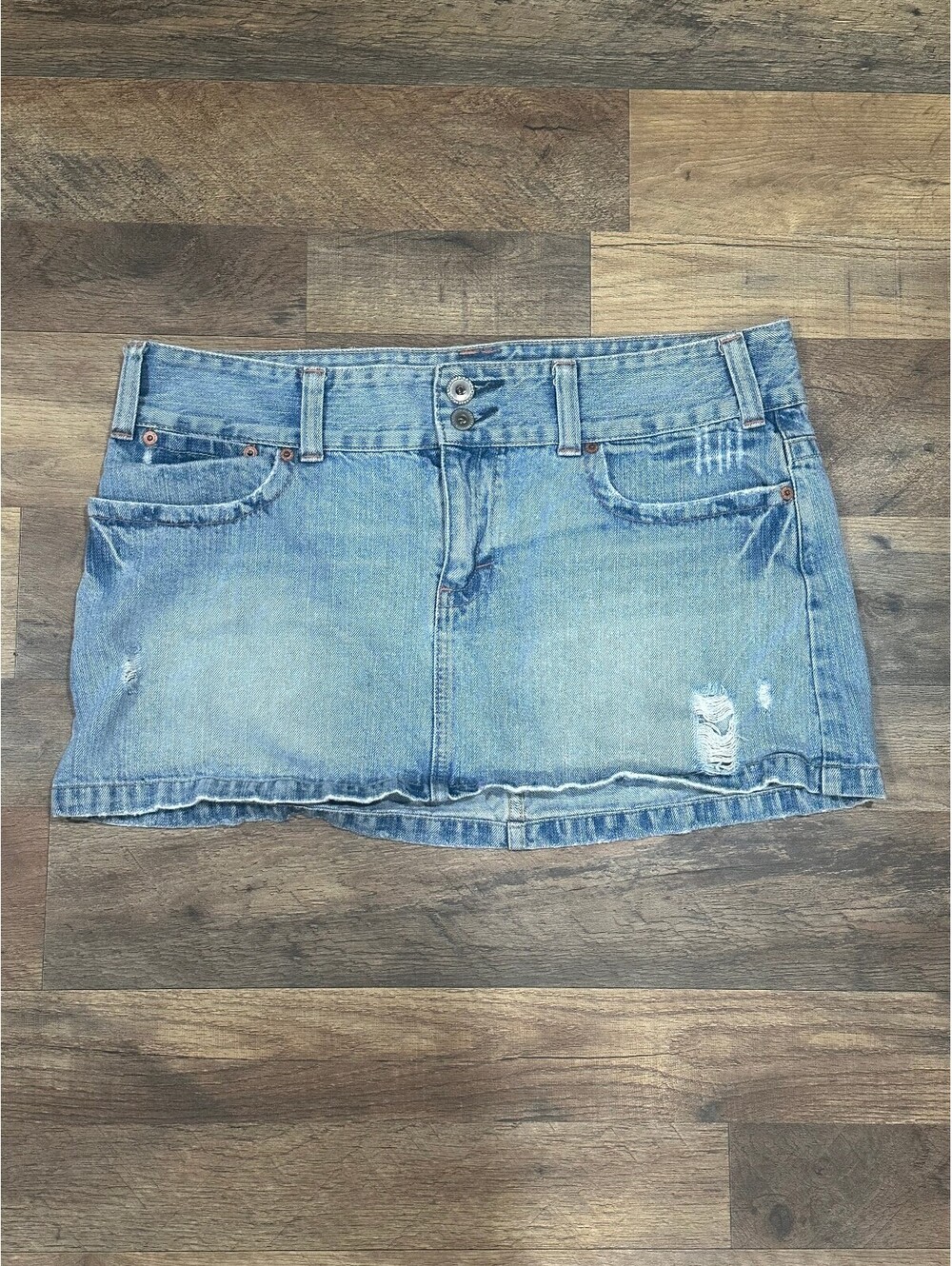 American Eagle Light Wash Denim Mini Skirt Size 14